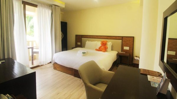 Executive Room - Image 4